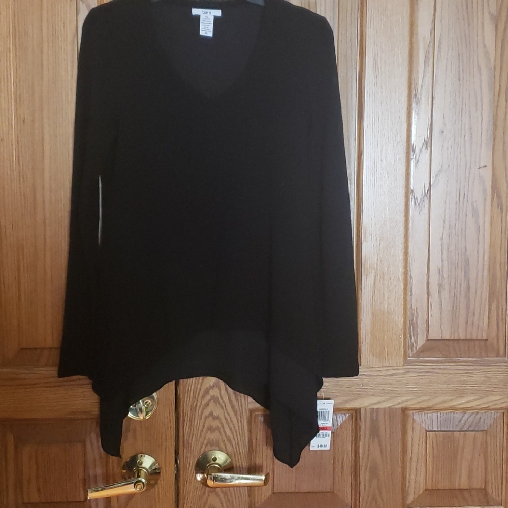 Black Bar 111 top